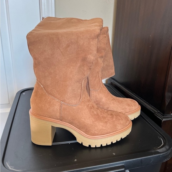 Universal Thread carrigan tall boot! NWT! - Picture 4 of 7